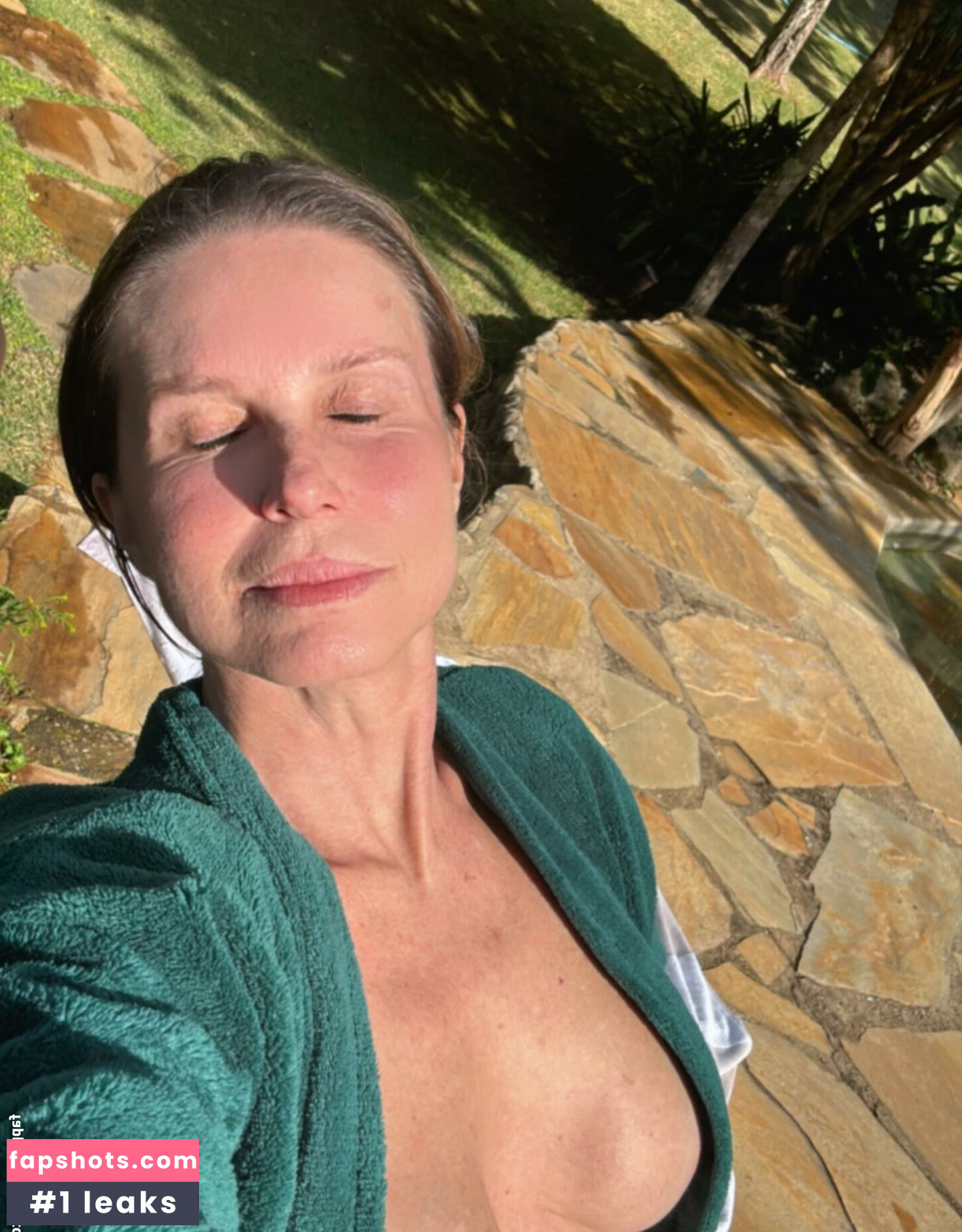 Paula Burlamaqui gallery photo #8