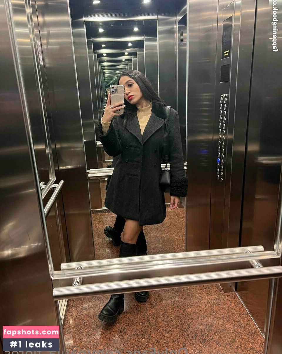 paula_flores Nude Leaks OnlyFans Photos #114 - LeakJerk