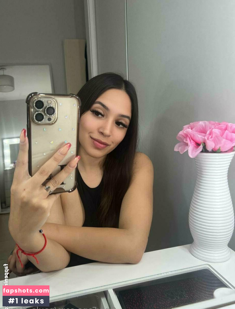 paula_flores gallery photo #54