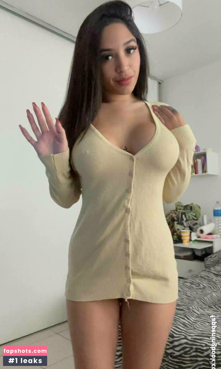 paula_flores gallery photo #76