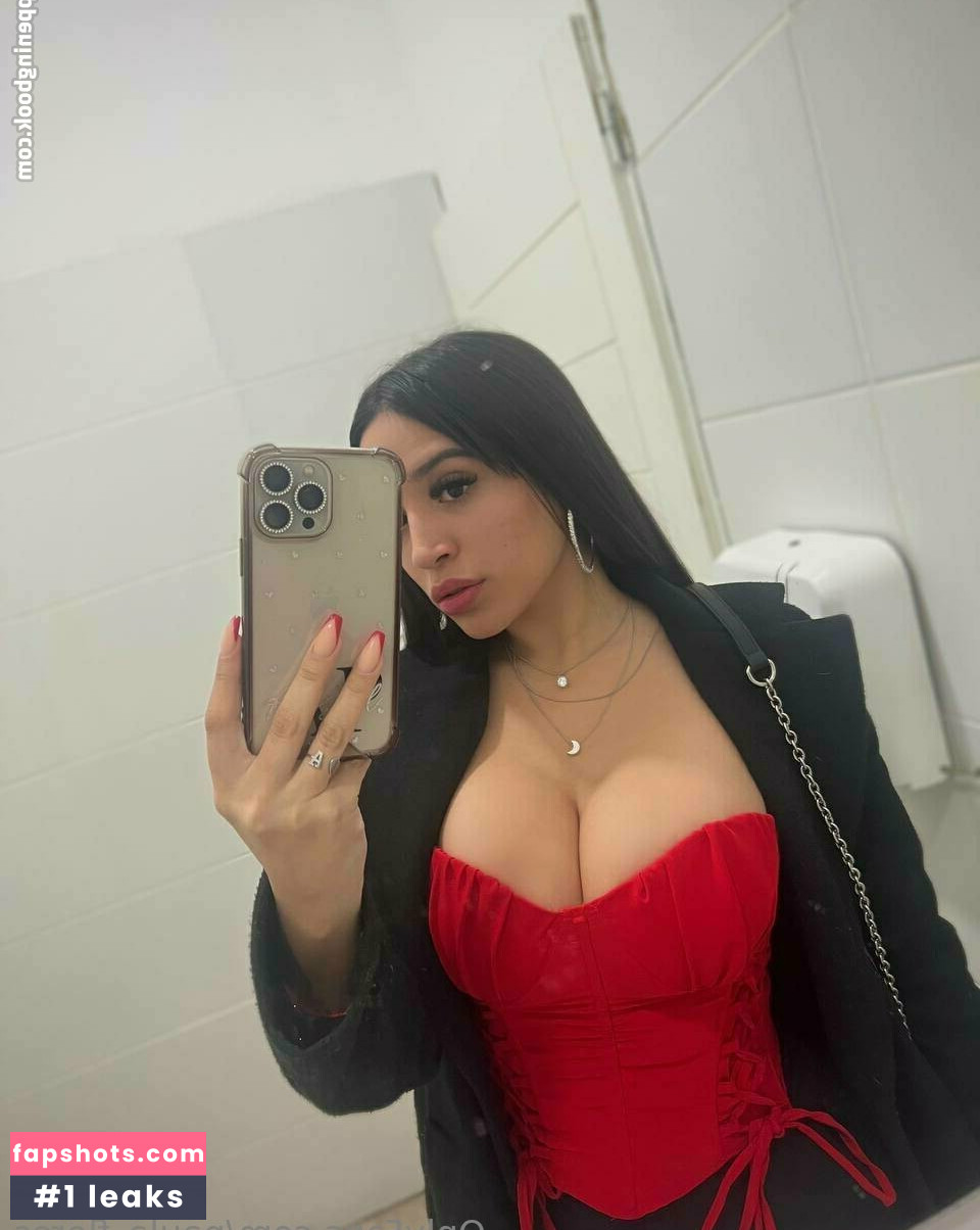 paula_flores gallery photo #78