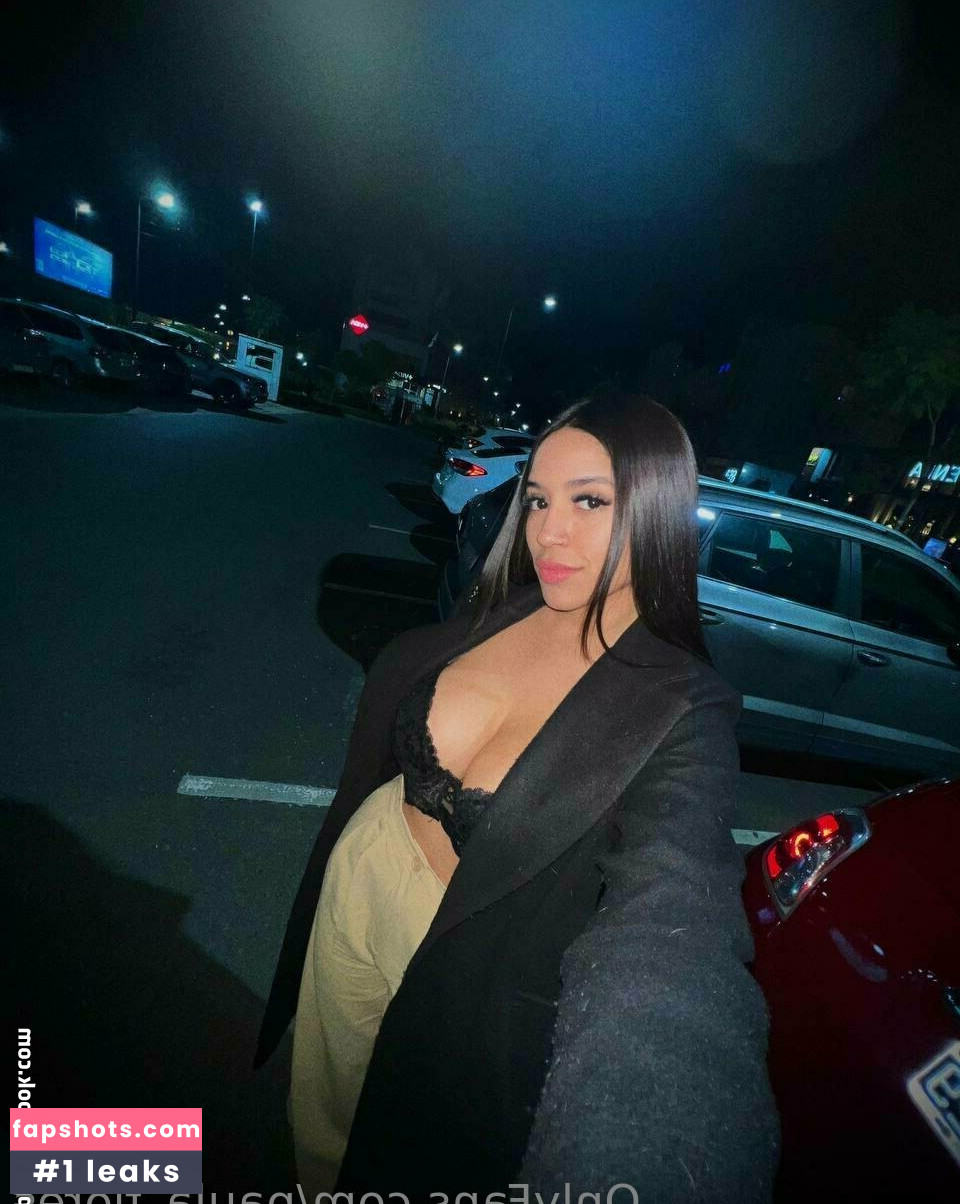 paula_flores gallery photo #84