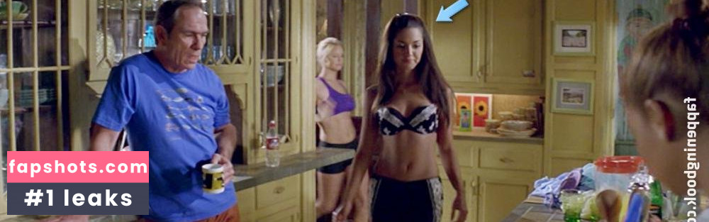 Paula Garcés gallery photo #33