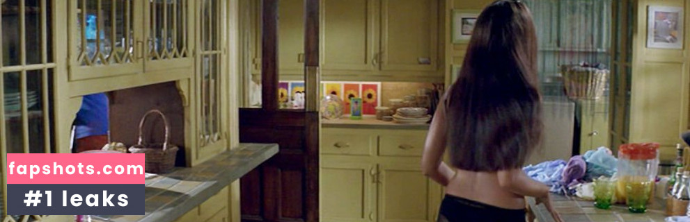 Paula Garcés gallery photo #60