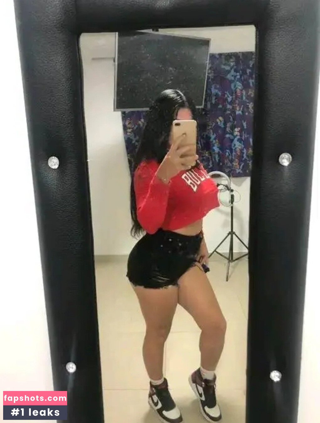 Paula Kil Barrio nude babe gallery