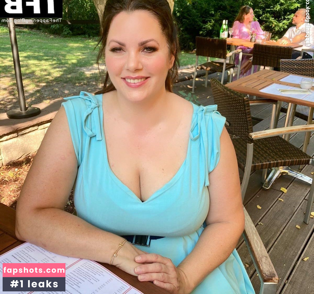 Paula Lambert gallery photo #6