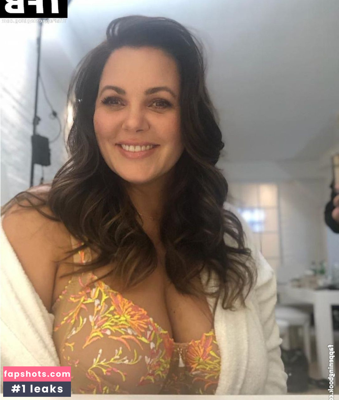 Paula Lambert gallery photo #8