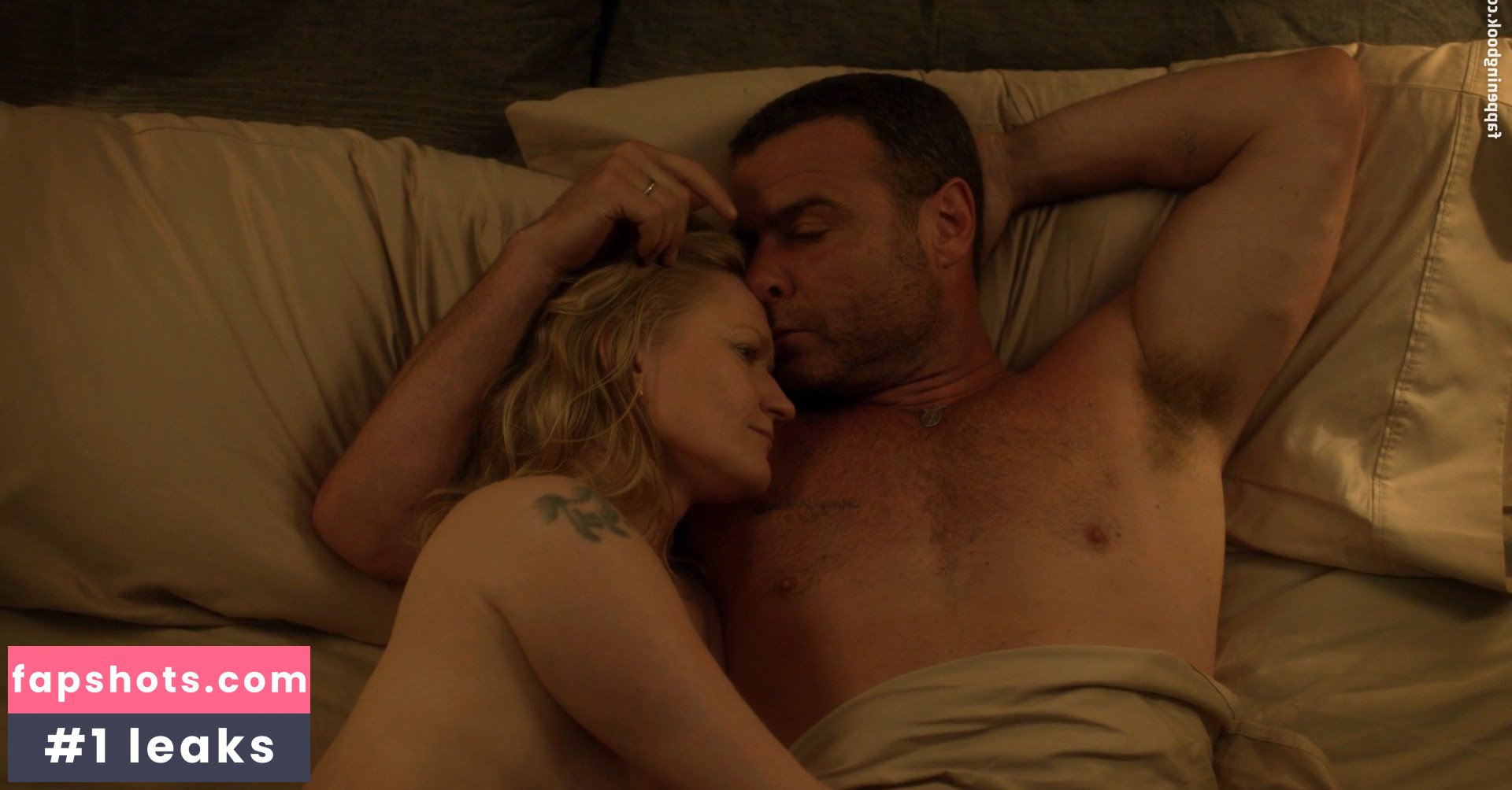 Paula Malcomson nude babe gallery