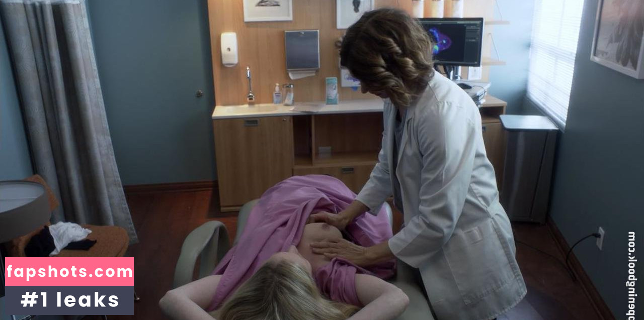 Paula Malcomson gallery photo #68