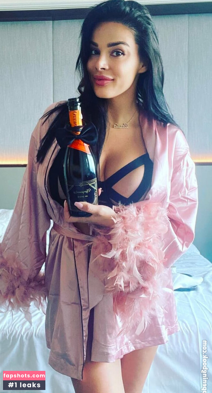 Paula Marciniak gallery photo #9