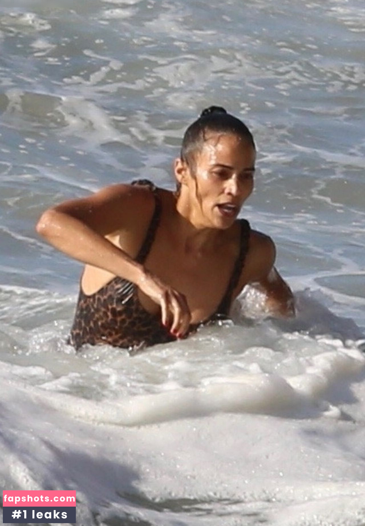 Paula Patton gallery photo #4