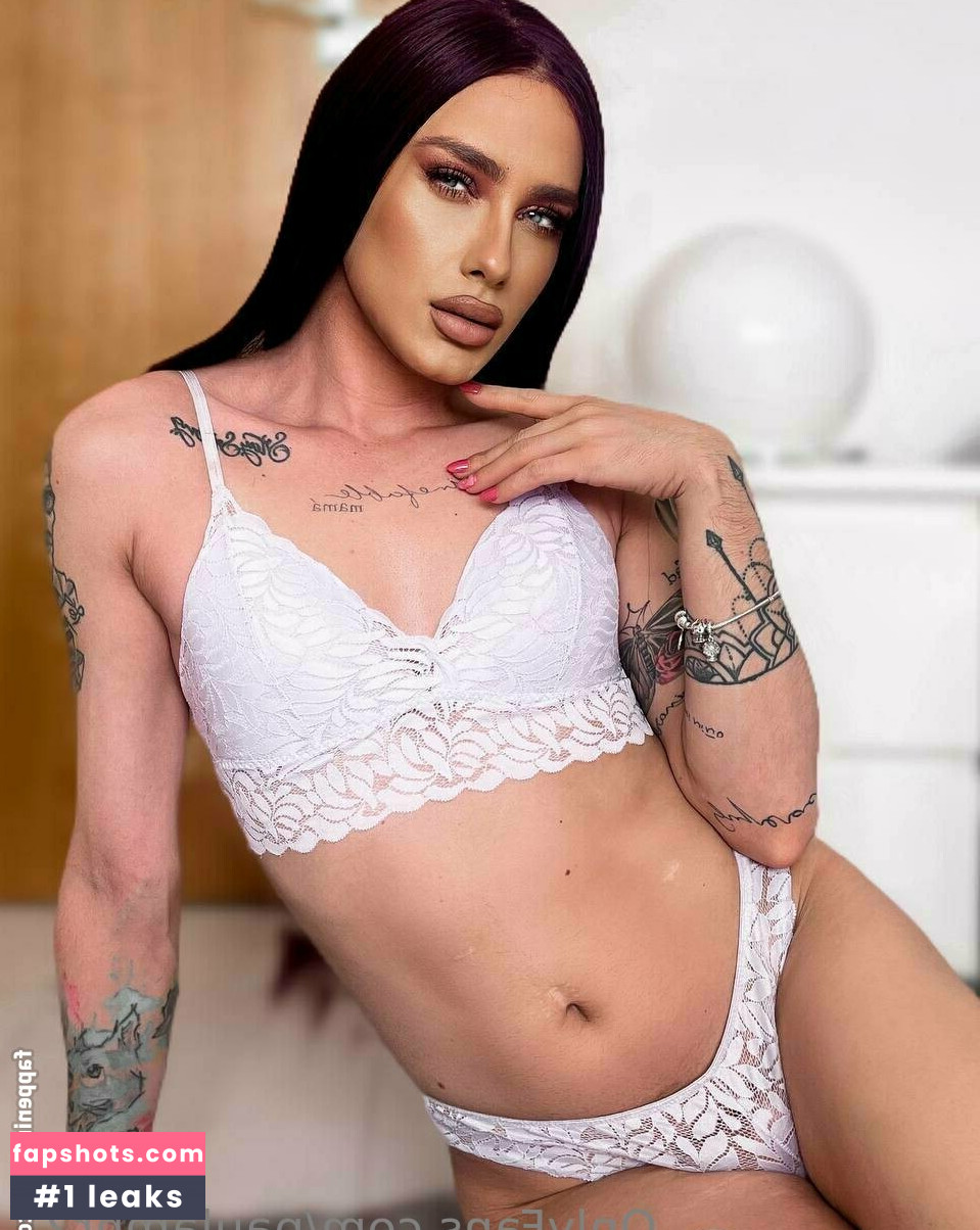 paulamnr23 gallery photo #22