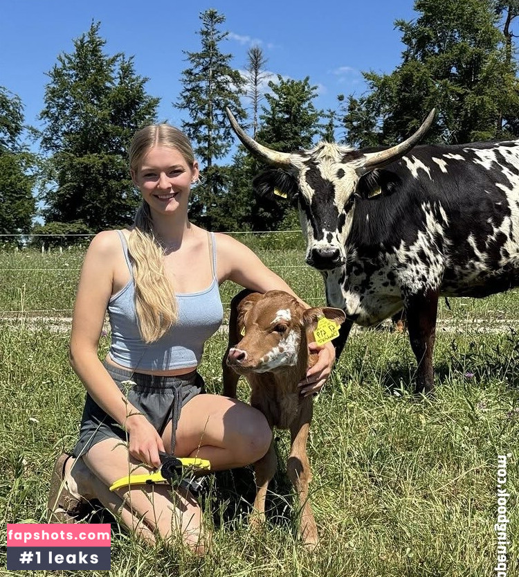 Paulas Landleben Nude Leaks OnlyFans Photos #5 - Fapshots