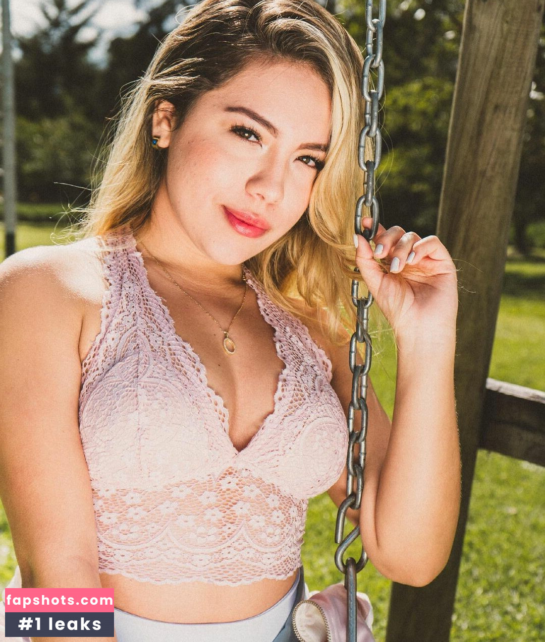 Pauletteartist gallery photo #4