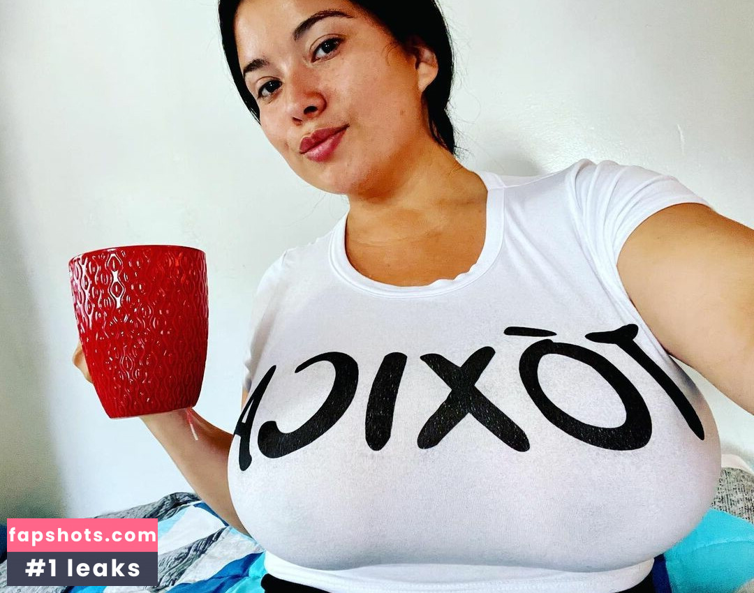 Paulina Dávila gallery photo #77