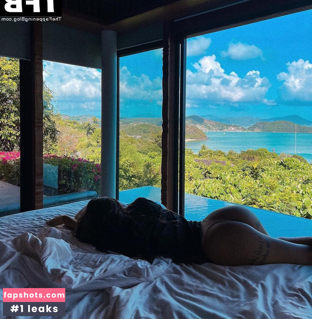 Paulina Ljubas gallery photo #23