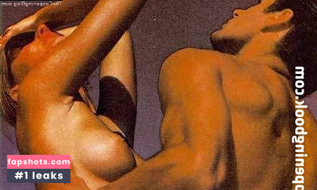 Paulina Porizkova gallery photo #49