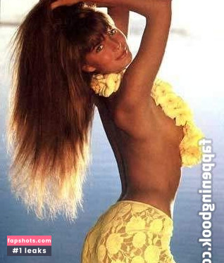 Paulina Porizkova gallery photo #51