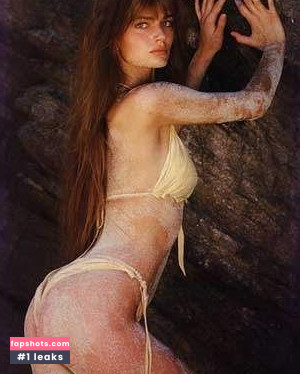 Paulina Porizkova gallery photo #55