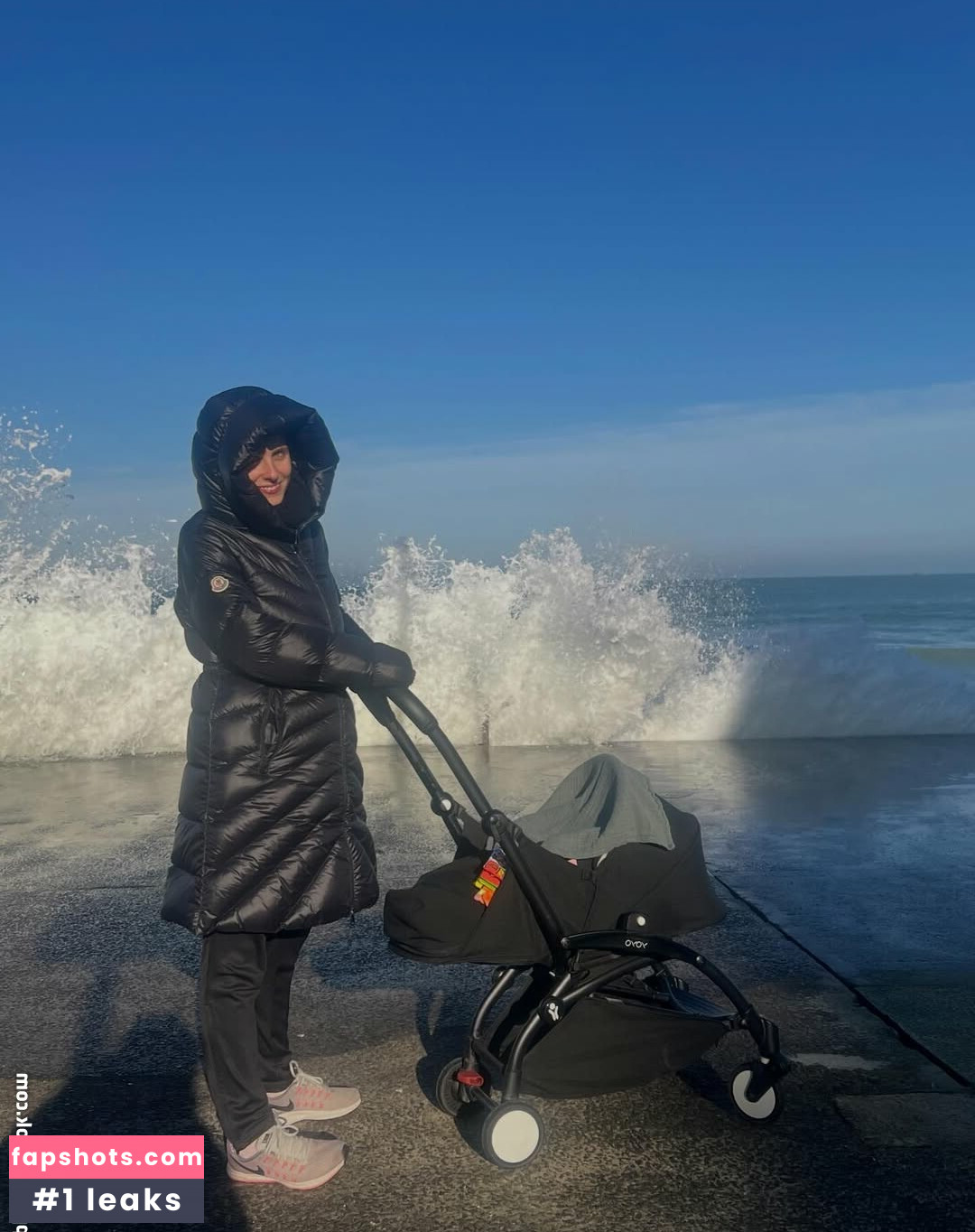 Pauline Chalamet gallery photo #9