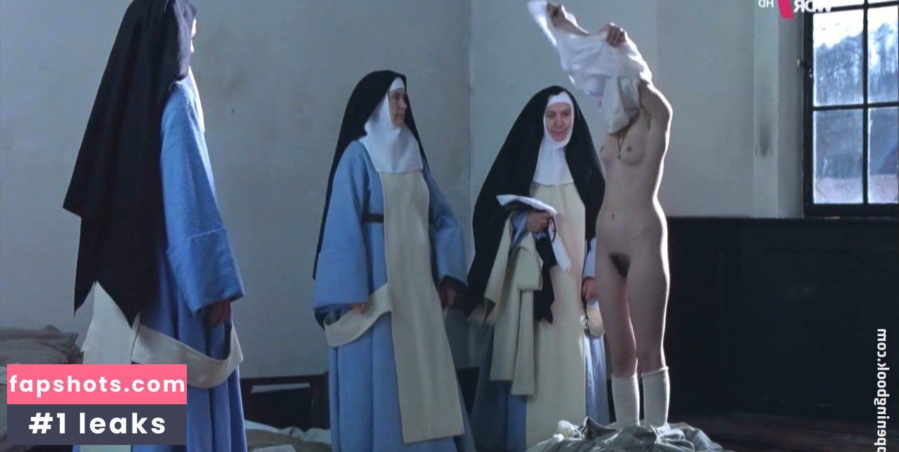 Pauline Etienne Nude Leaks OnlyFans Photos #23 - LeakJerk