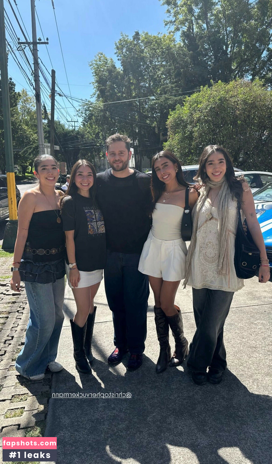 paumove gallery photo #6