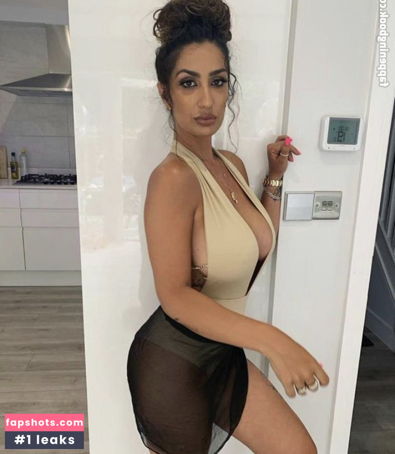 Payvand Mesbah gallery photo #31