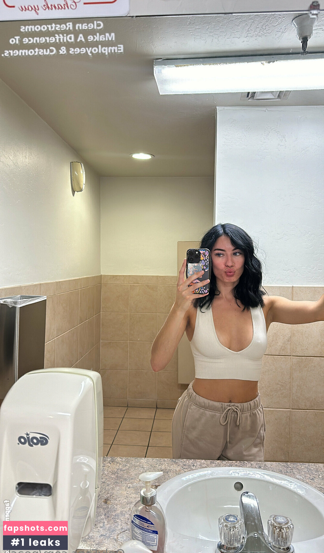 peach gallery photo #30