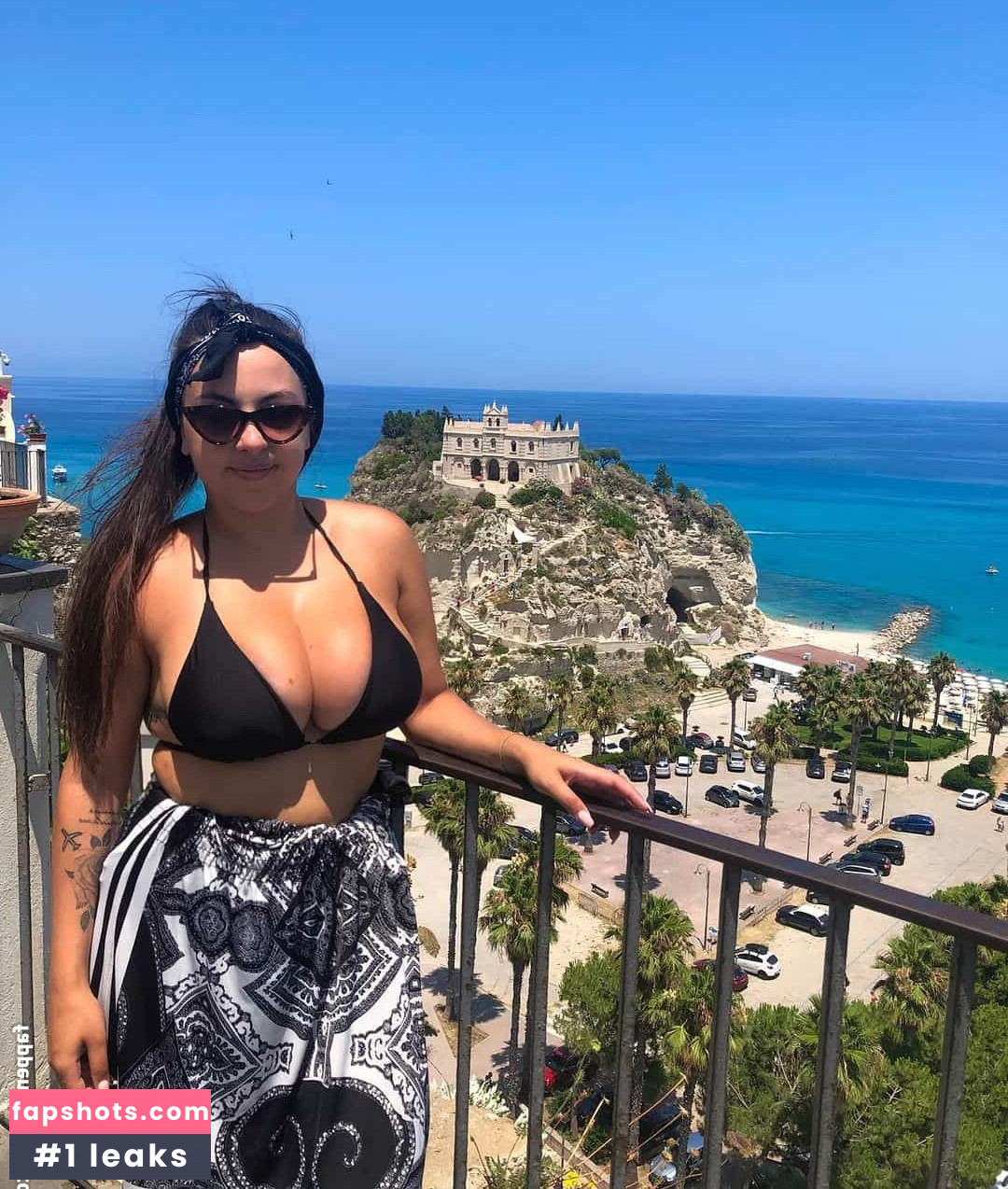 Peach21f gallery photo #37