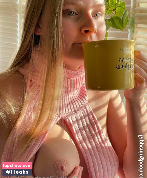 Peaches gallery photo #5