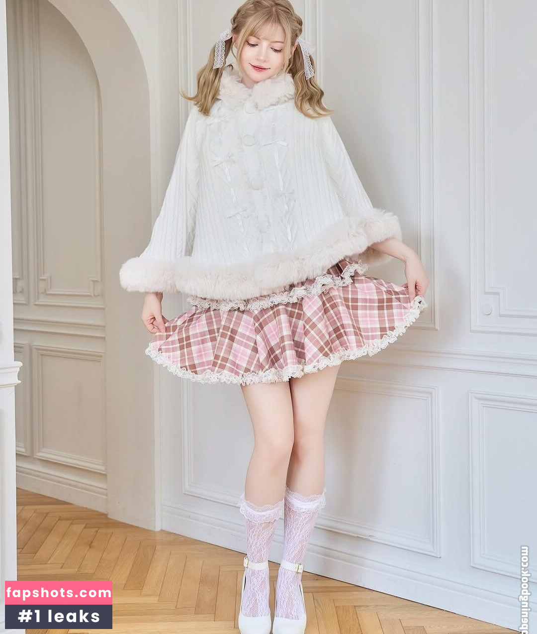 PeachMilky gallery photo #15