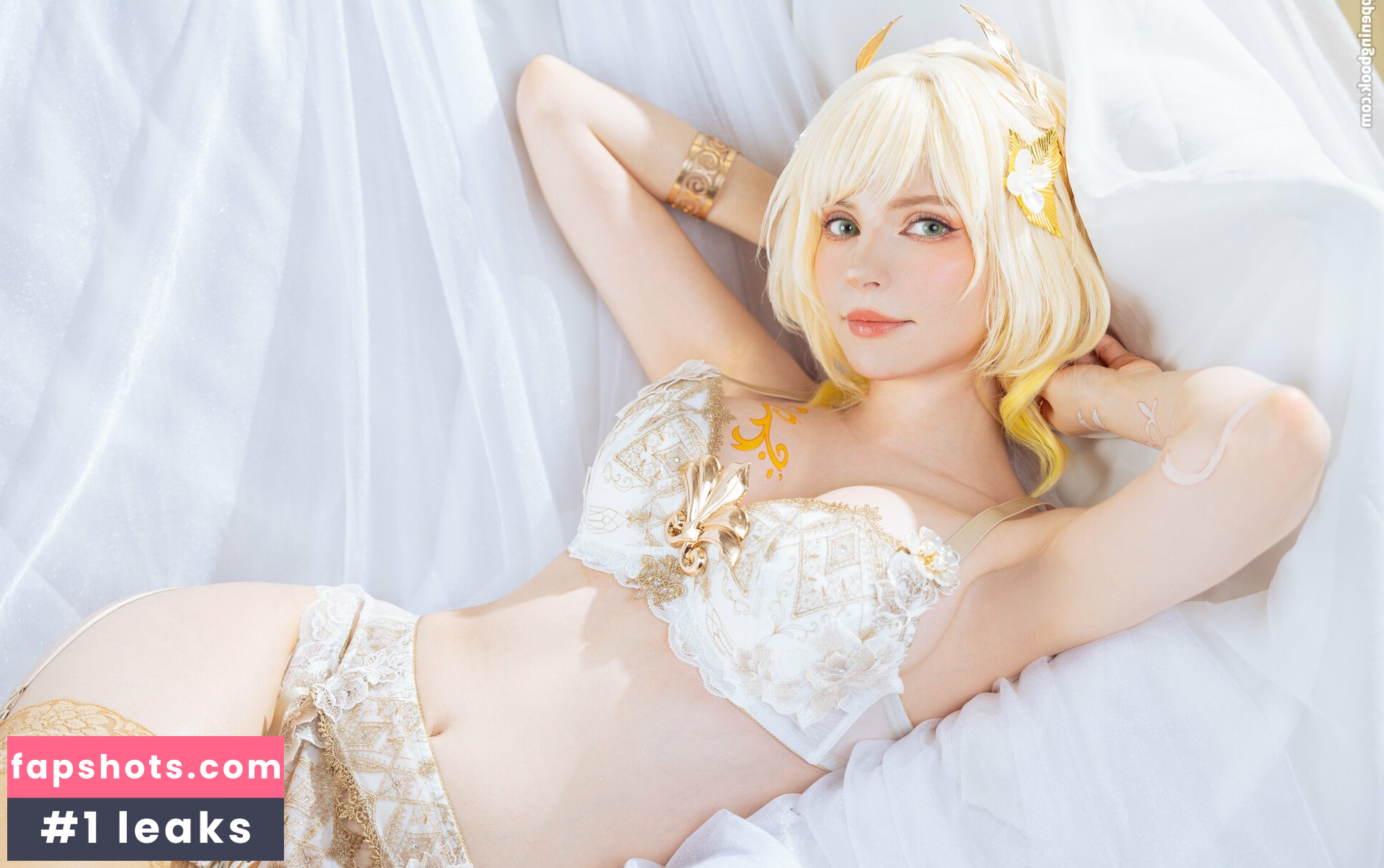 PeachMilky gallery photo #3