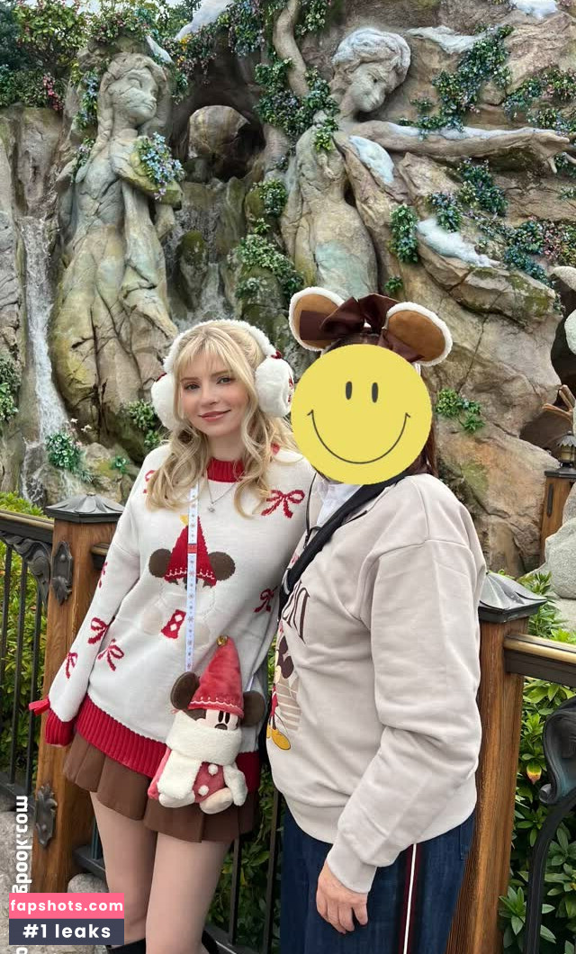 PeachMilky gallery photo #7