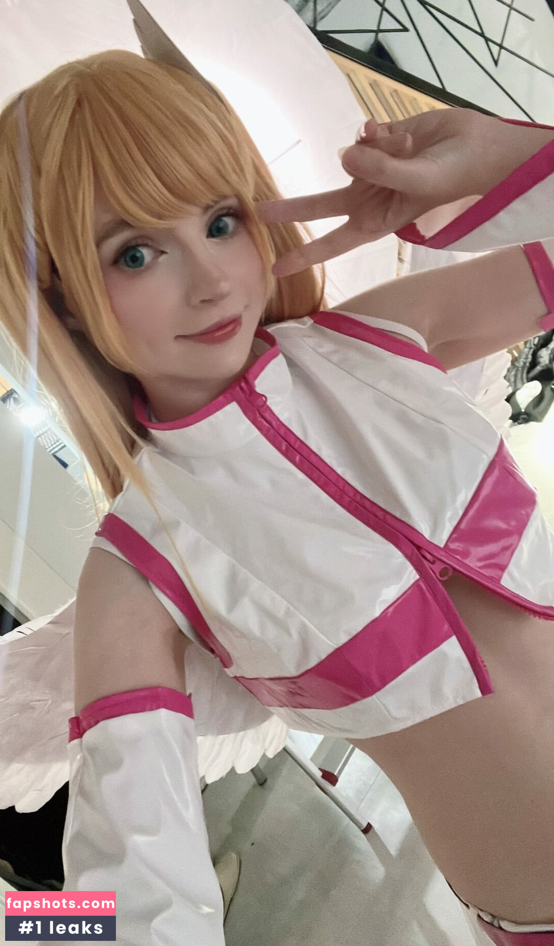 PeachMilky gallery photo #78