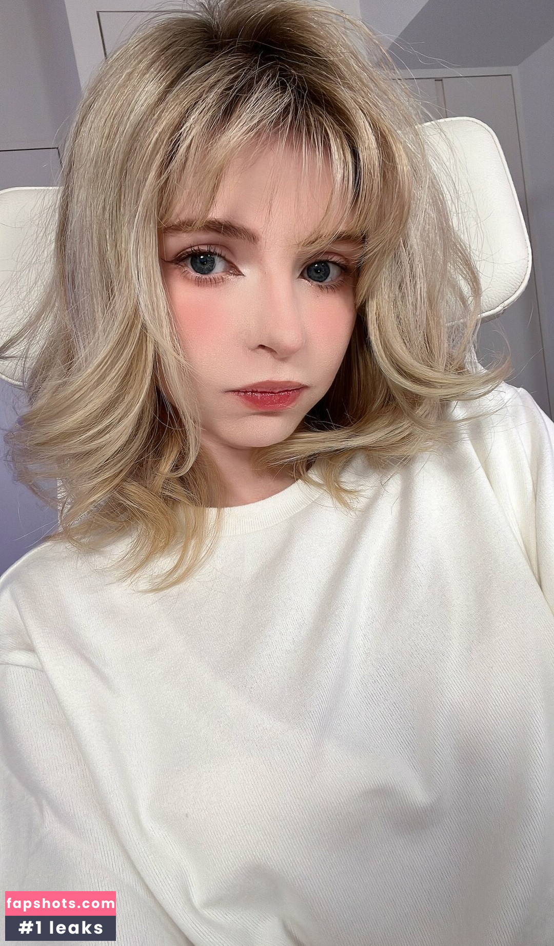 PeachMilky gallery photo #91