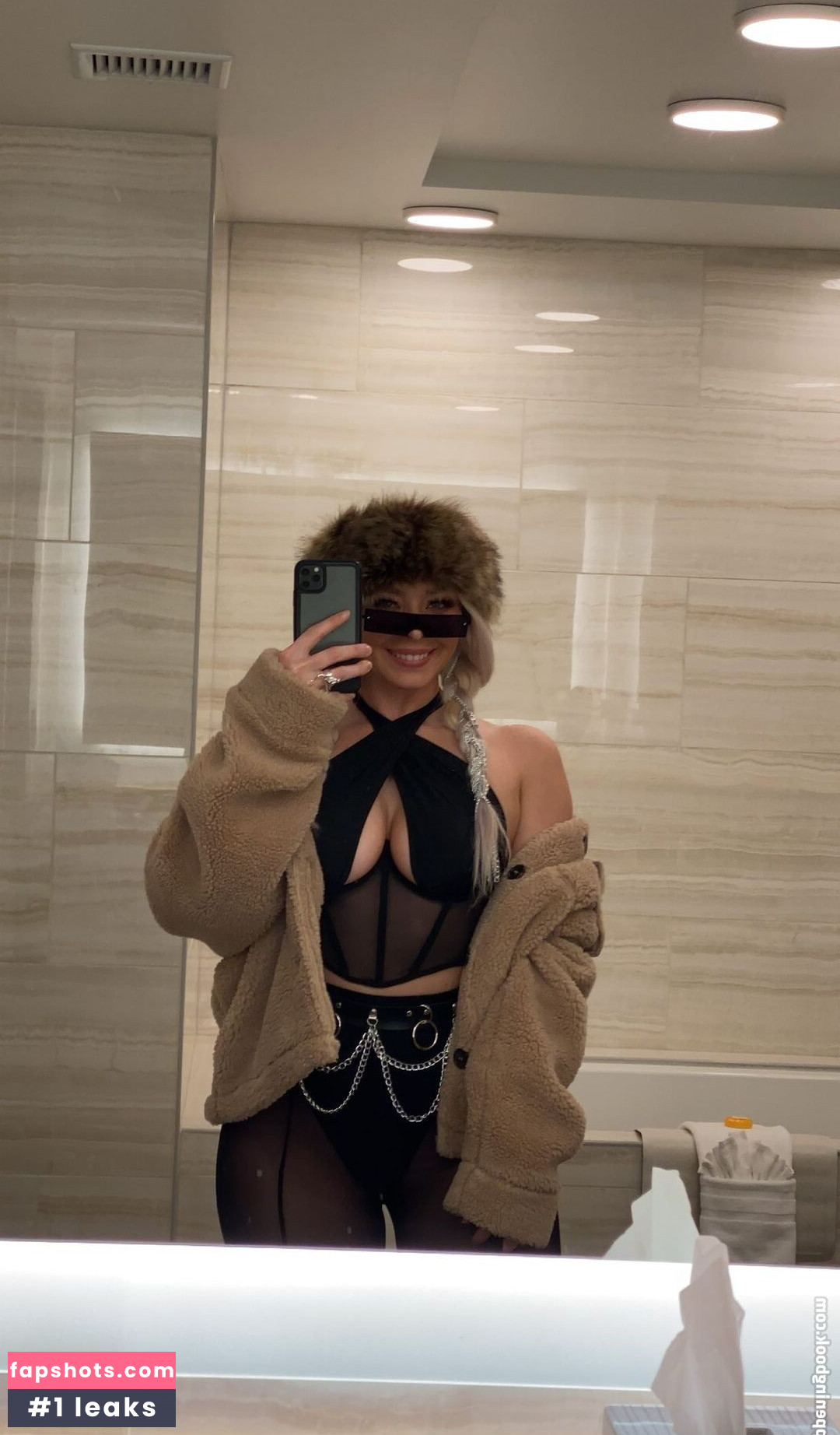 PeachsnBean gallery photo #12