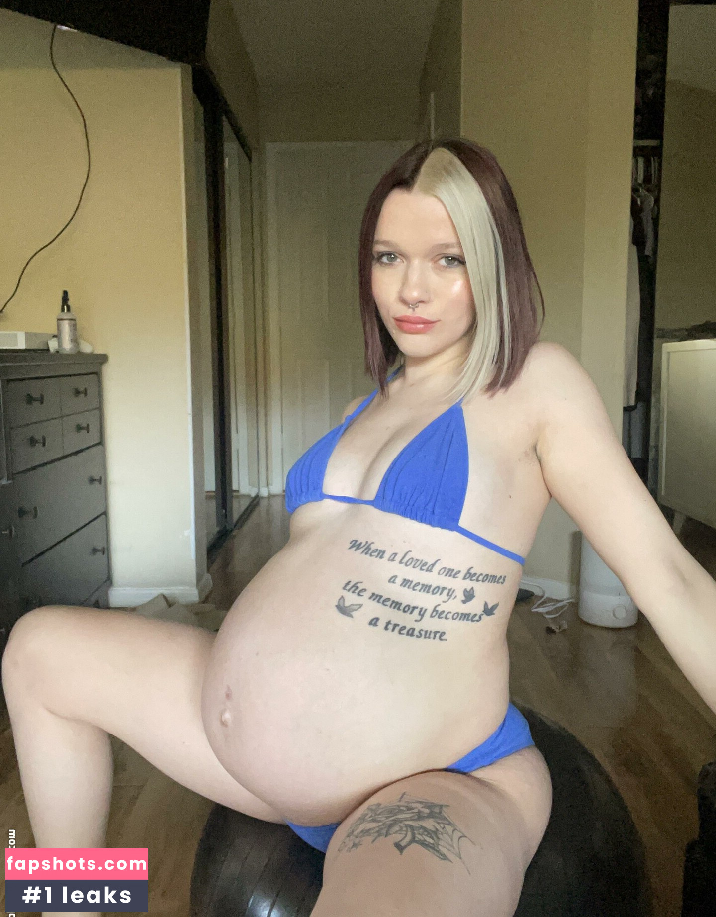 Peachy Shea gallery photo #7