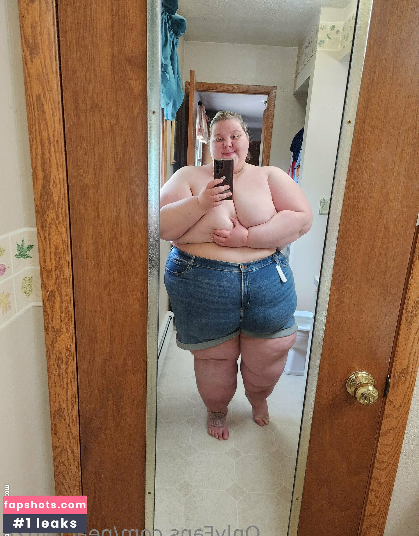 peachyg28 gallery photo #20