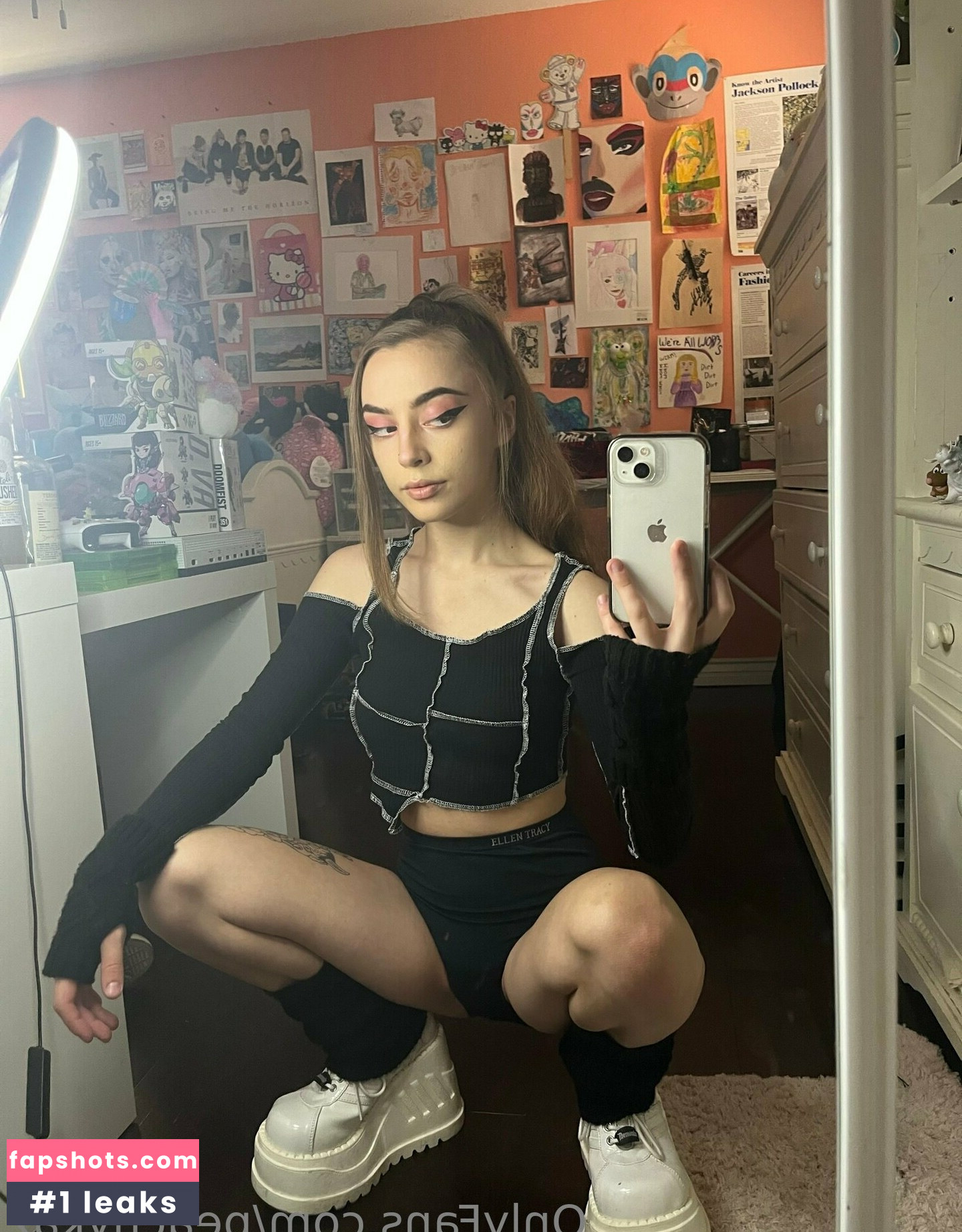 peachykaz gallery photo #2