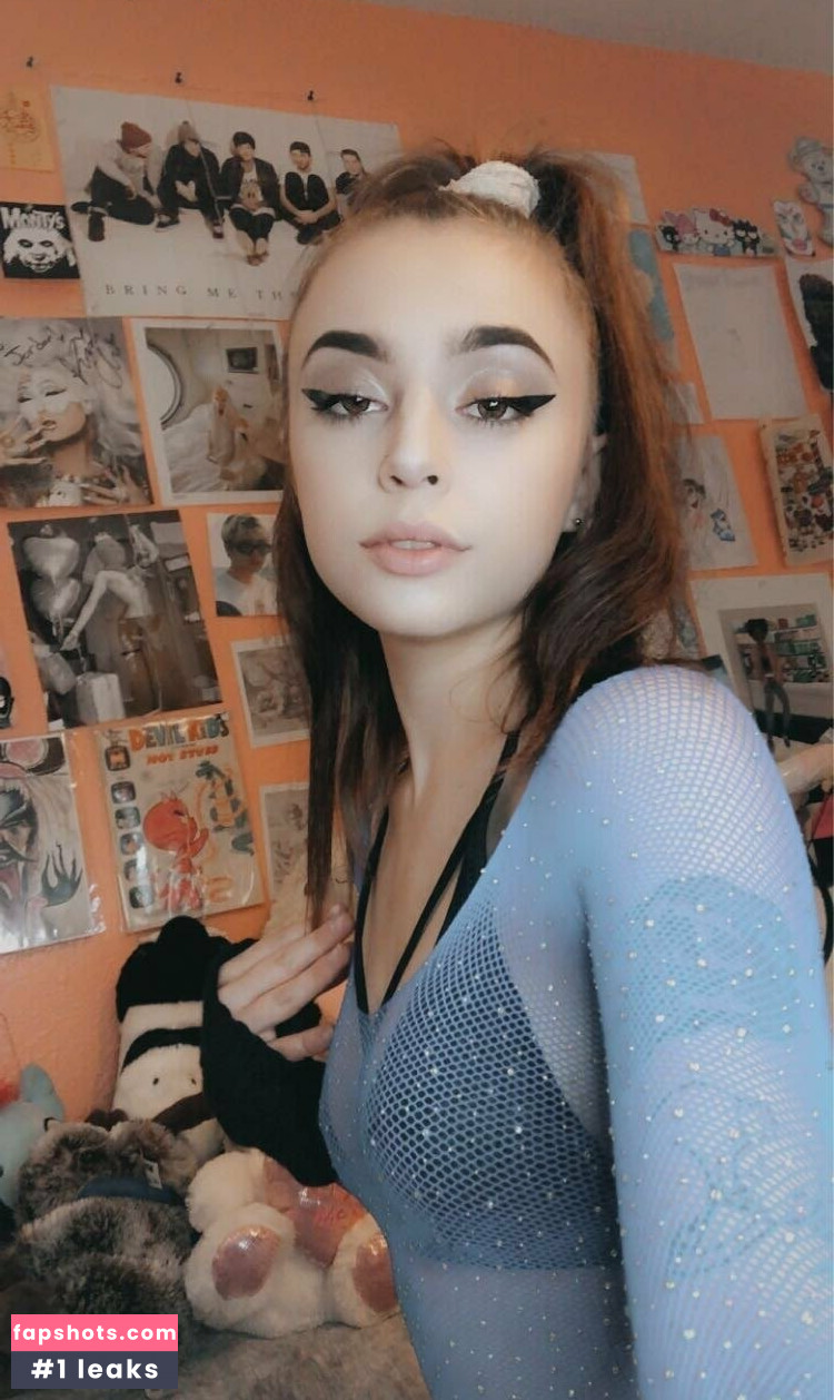 peachykaz gallery photo #4