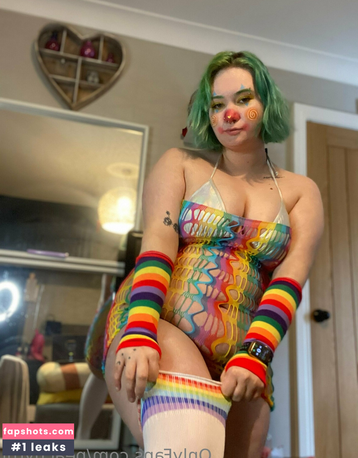 peachyrhi nude babe gallery