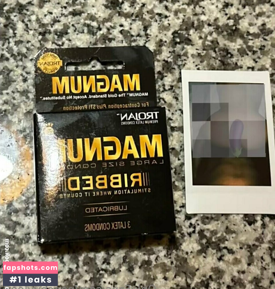 Peachyyleoo gallery photo #11