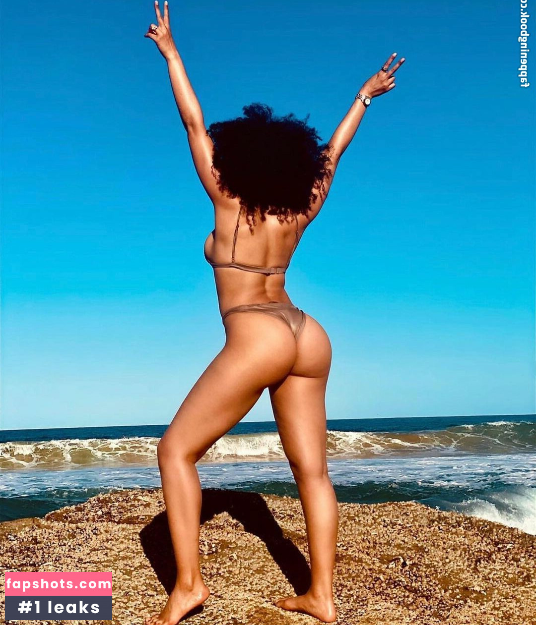 Pearl Thusi gallery photo #11