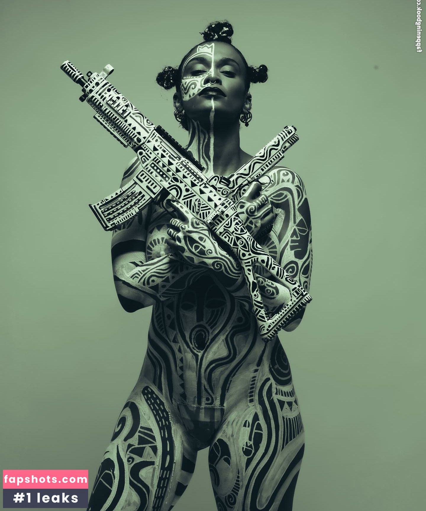 Pearl Thusi gallery photo #10