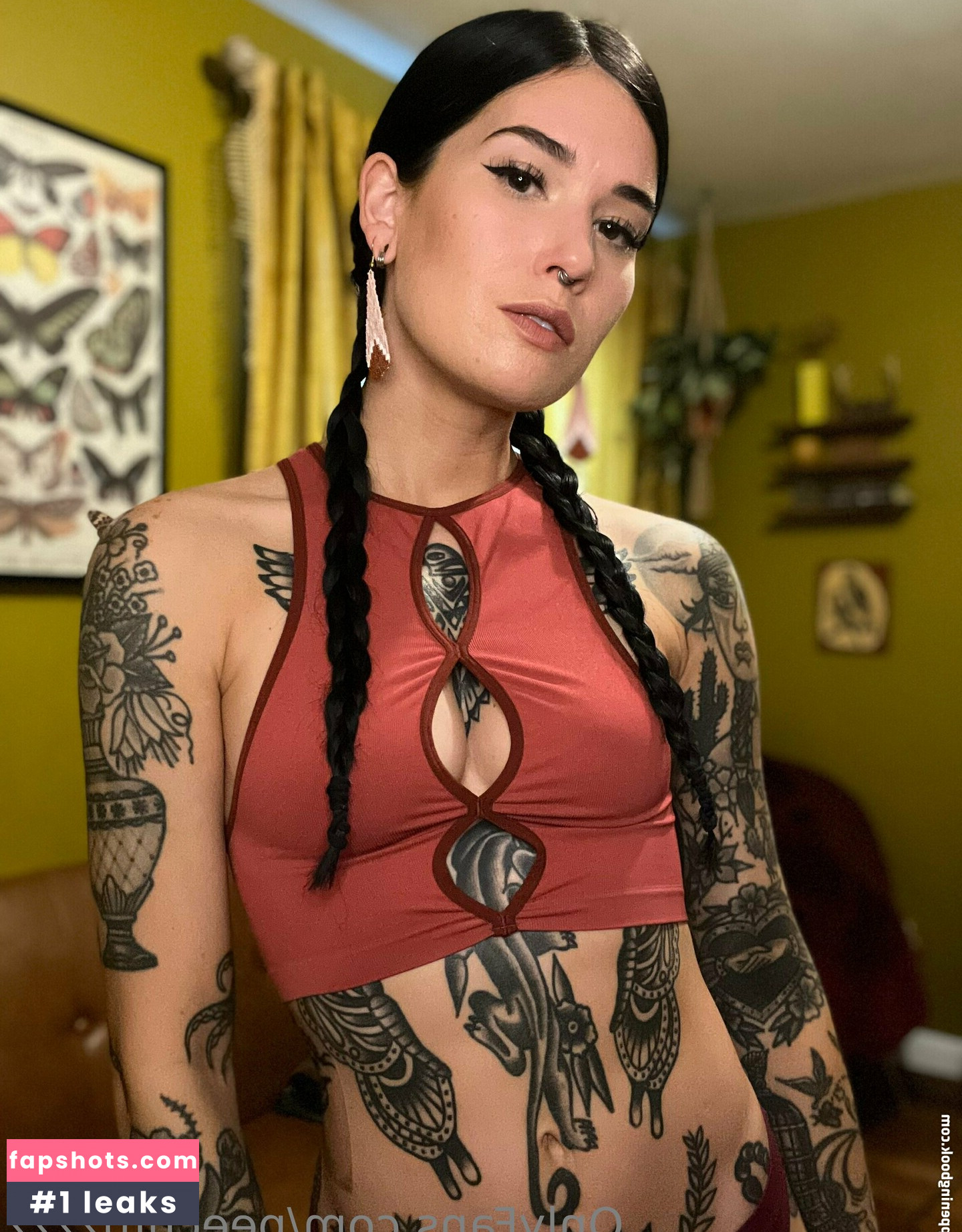 Peechfuzzzz gallery photo #178