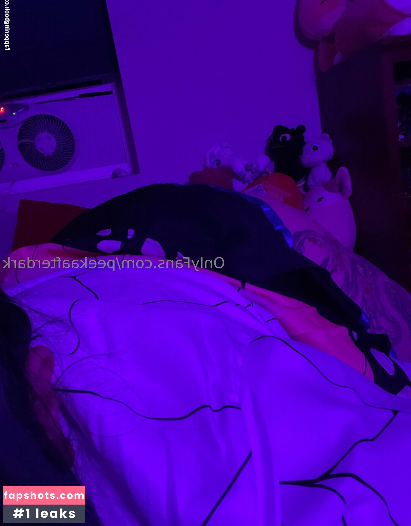 peekforpleasure gallery photo #6