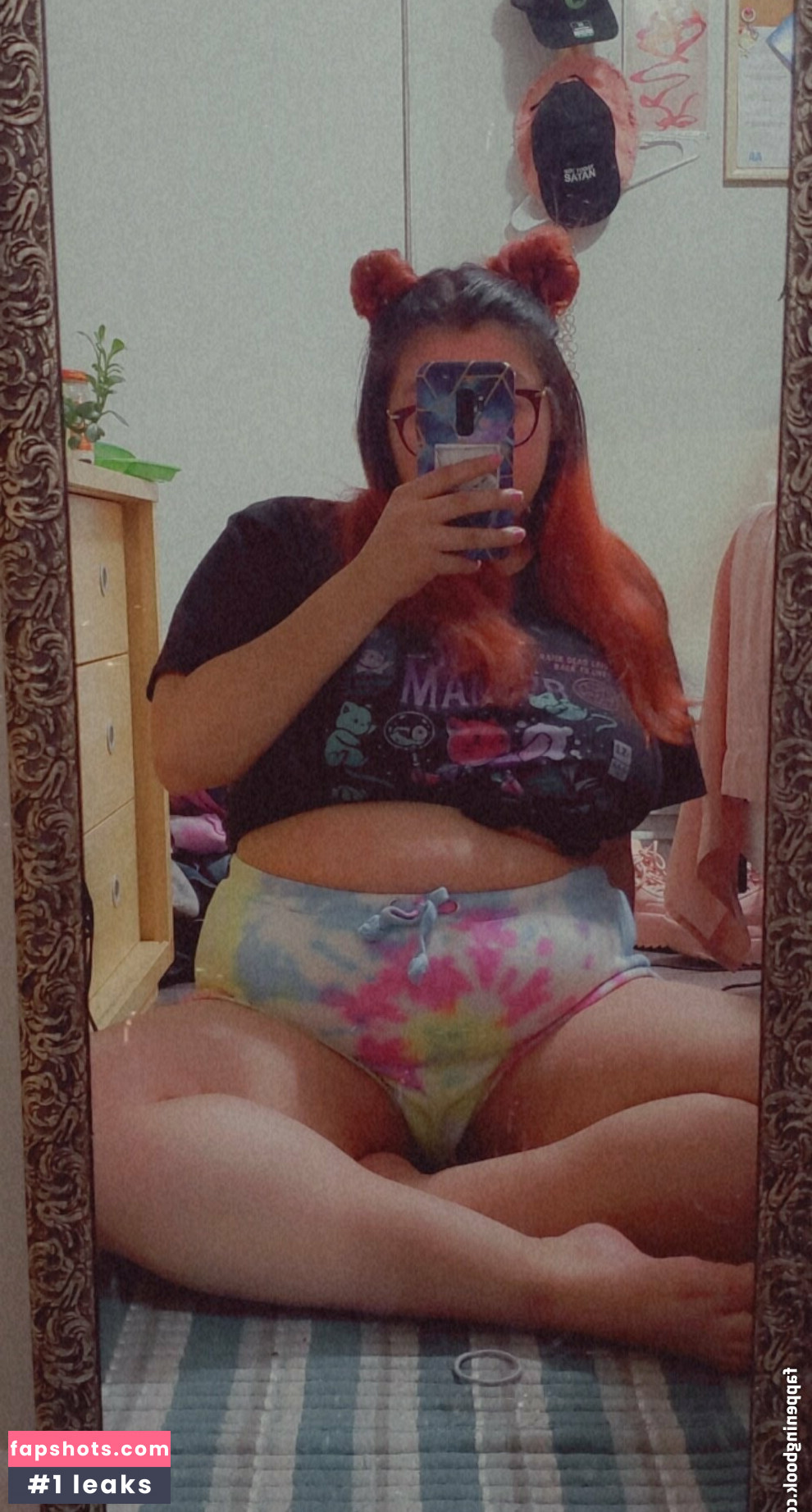 peekscalymedusa gallery photo #11