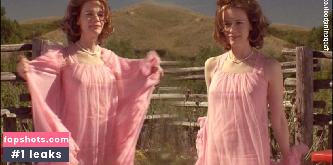 Peggy Lipton nude babe gallery