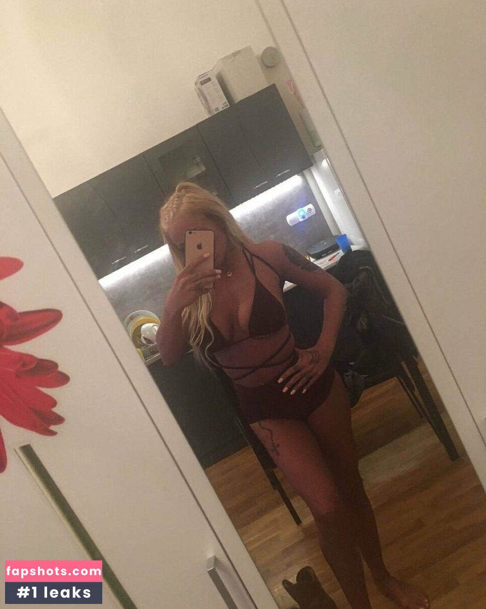 pekarvivi Nude Leaks OnlyFans Photos #62 - LeakJerk