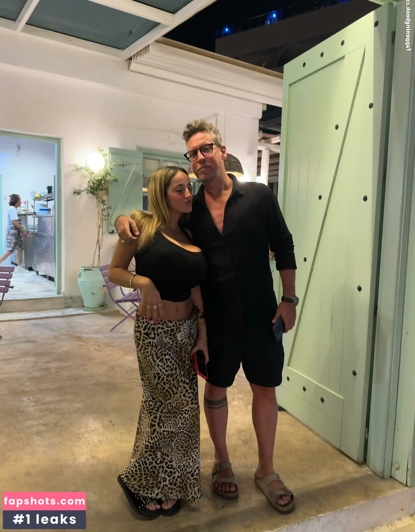 Pelegsaar gallery photo #2